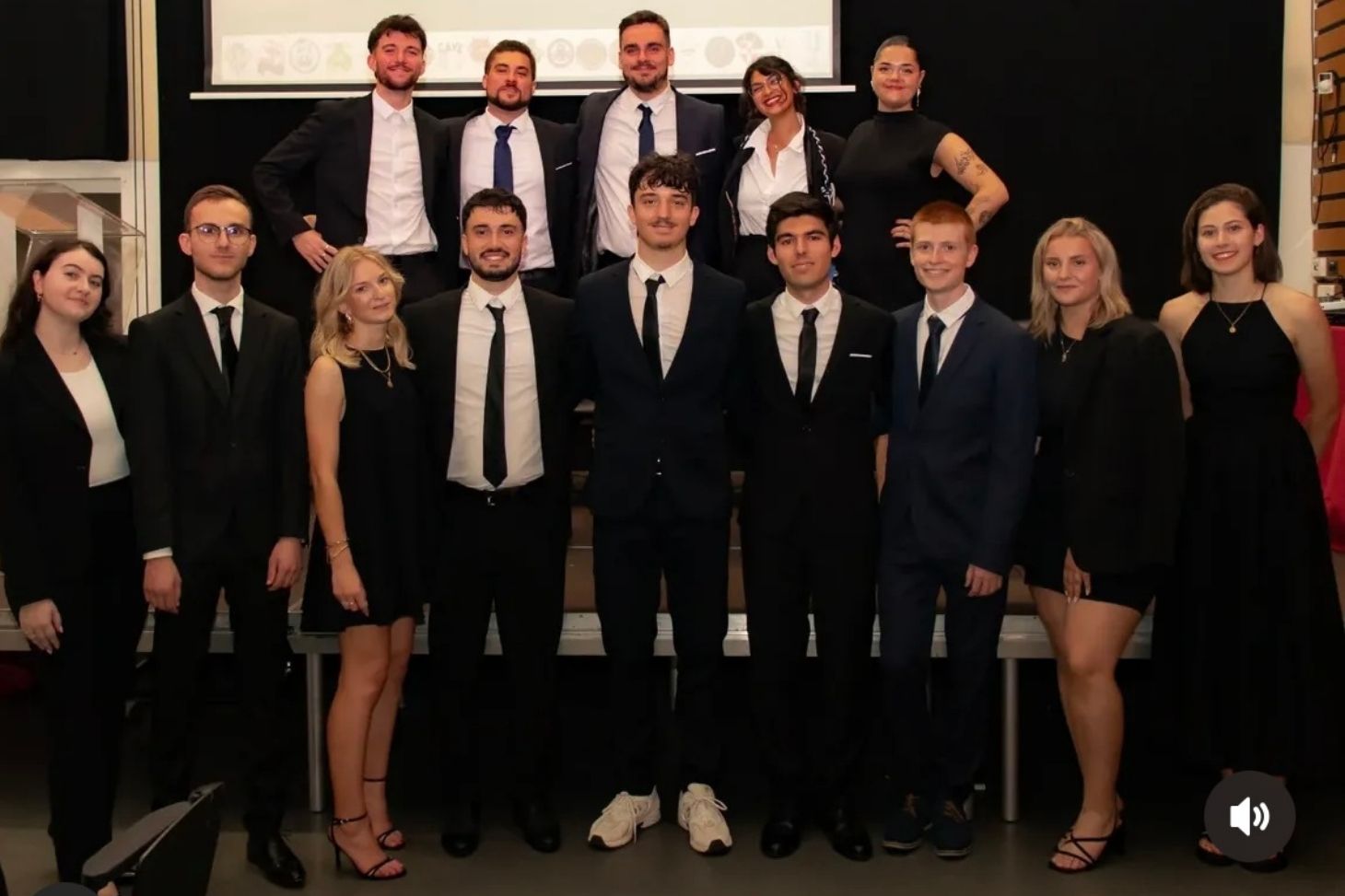 Photo de groupe AVE